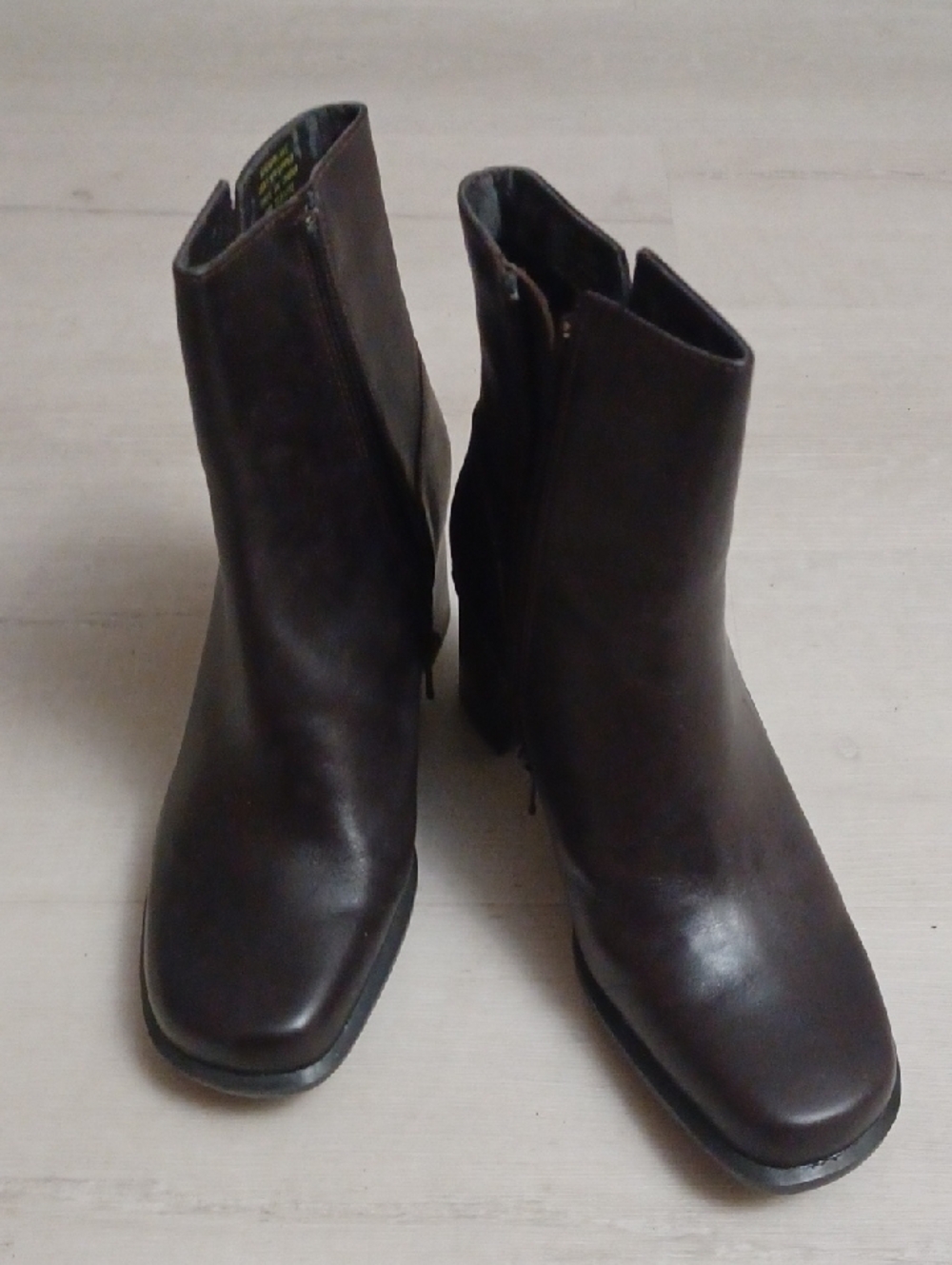 Women's Pre-owned Liz Claiborne Dark Brown Leather Ankle Boots